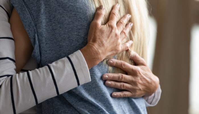 Como a síndrome de Alagille impacta a vida das famílias